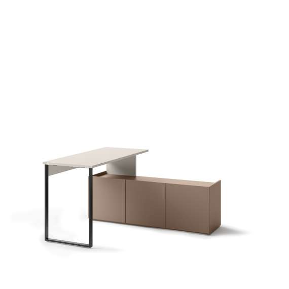 Skrivebord Sigma 126-260x55 cm - cashmere matt - metall ben