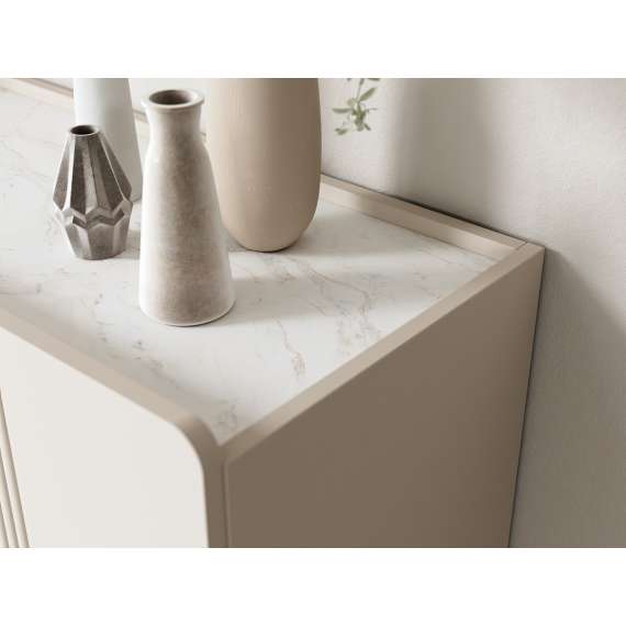 Skjenk Malmi - 150x87 cm - cashmere - 3 dører