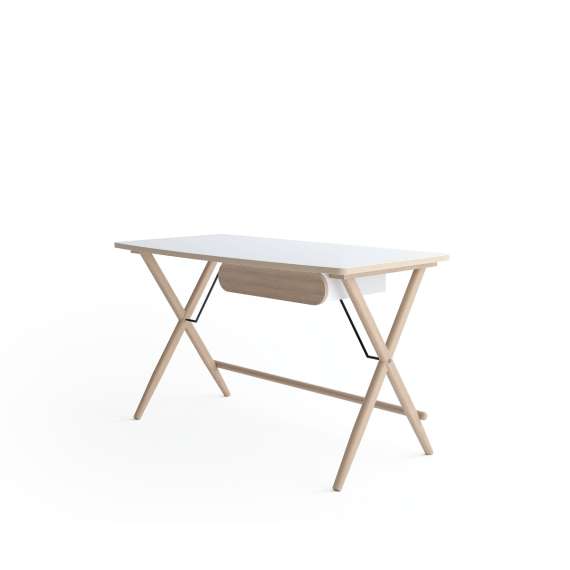 Skrivebord Match MW 135x67 cm - lys eik - hvit