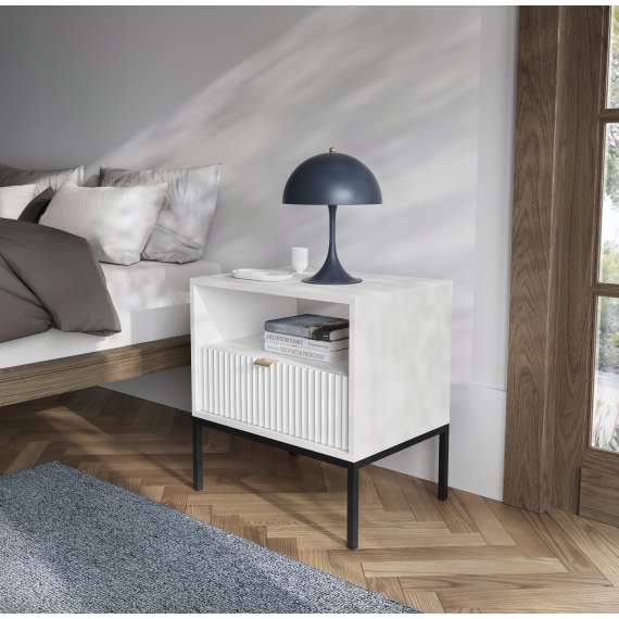 Nattbord Nova 54x56 cm - Hvit matt - Spiler - med skuff