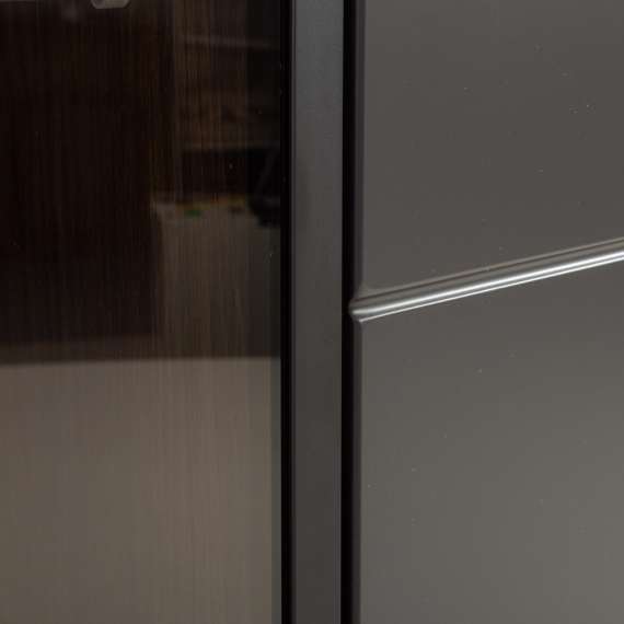 Vitrineskap Lozanna 88x186 cm - eik windmill - mørk grå - metall ben