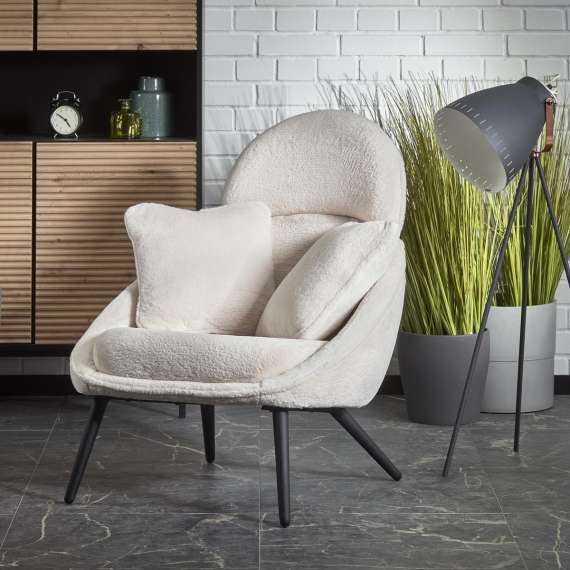 Lenestol Merry - crem - svart metall ben