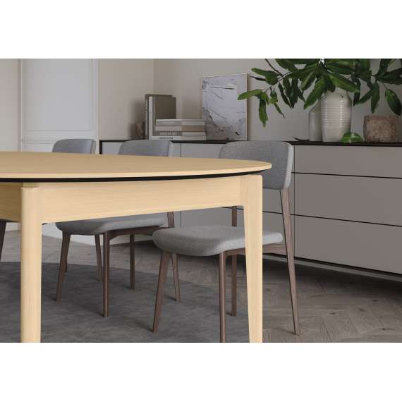 Spisebord Plot 120x240x120 cm - lys eik - uttrekkbart