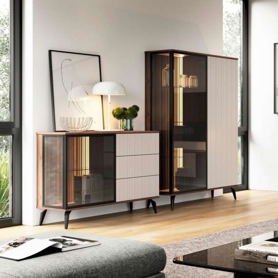 Vitrineskap Vici 103x161 cm - valnøtt - cashmere matt - med LED lys