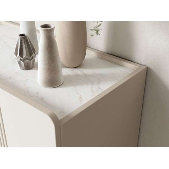 Skjenk Malmi - 150x87 cm - cashmere - 3 dører