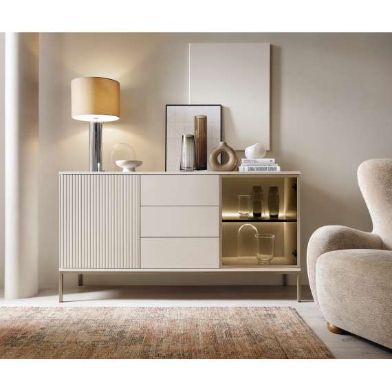 Skjenk Sento 154x83 cm - cashmere - 3 dører - med belysning