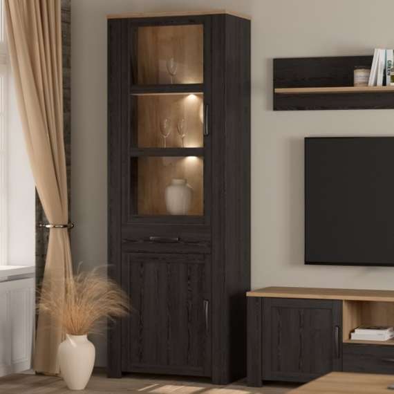 Vitrineskap Chisbury 72x205 cm - eik cabezone - eik riviera - 2 dører - 1 skuff