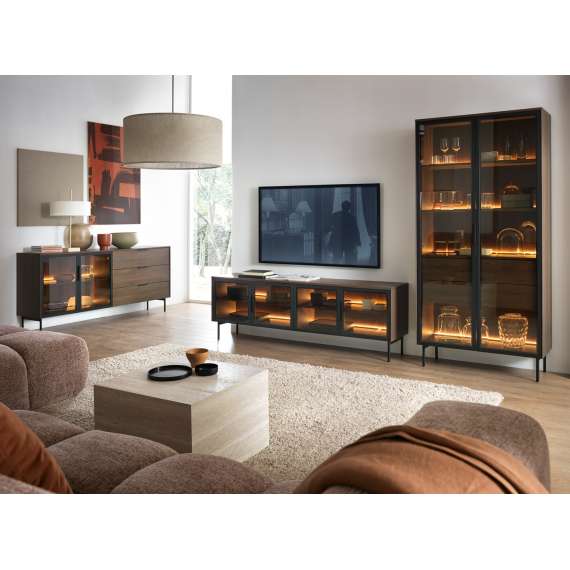 Tv-benk Lumi 181x62 cm - mørk eik - 4 dører - med belysning