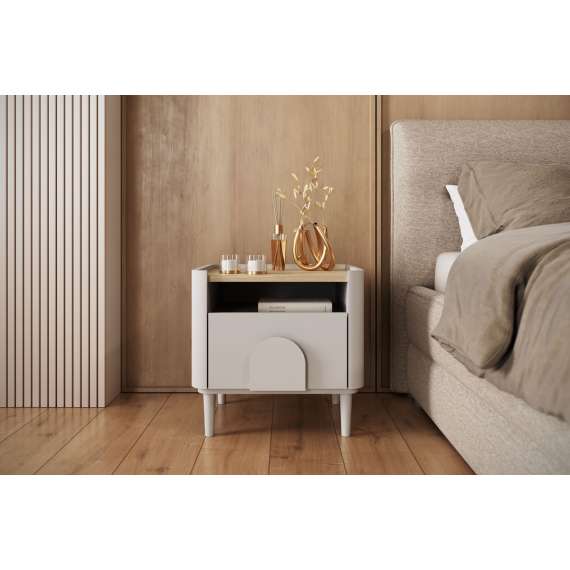 Nattbord AMILIO - 50x48 cm - 1 skuff- cashmere - oljet eik - tre bein