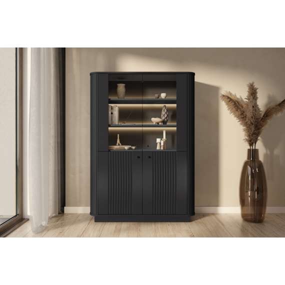 Vitrineskap Vesper - 103x148 cm - 4 dører - svart matt - sokkel