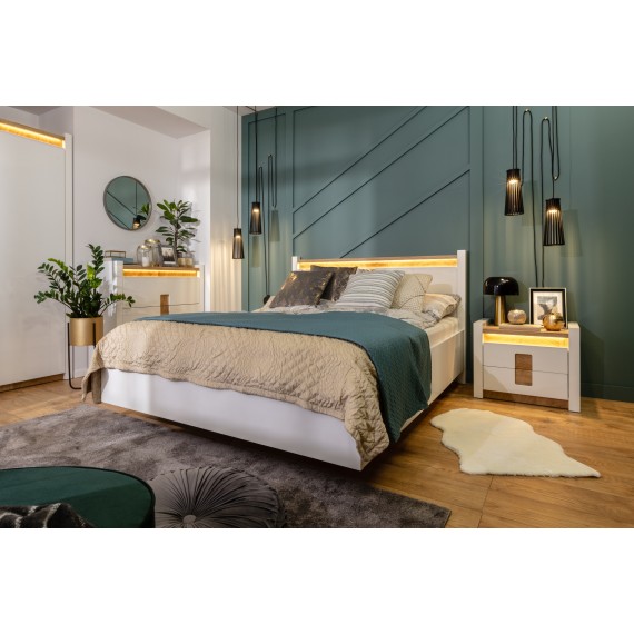 Seng Alameda 160x200 cm - Hvit Høyglans - Trelook - Belysning