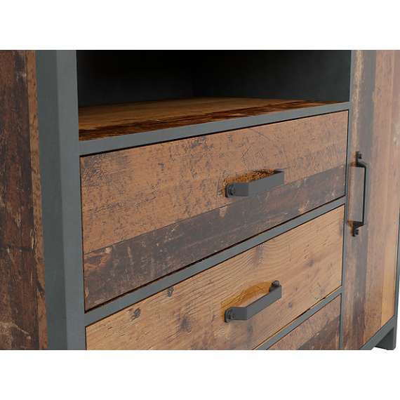 Skjenk Weston 131x91 cm - Trelook - Gammel look