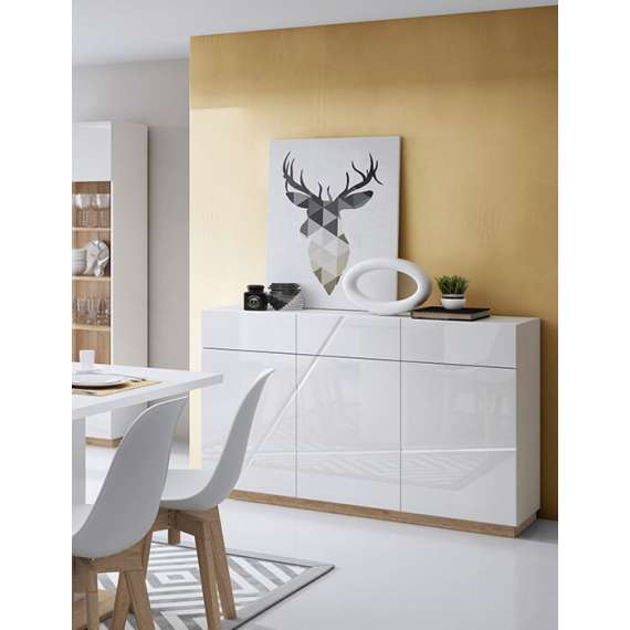 Skjenk Futura 150x91 cm - 3 dører - 3 skuffer - Hvit høyglans