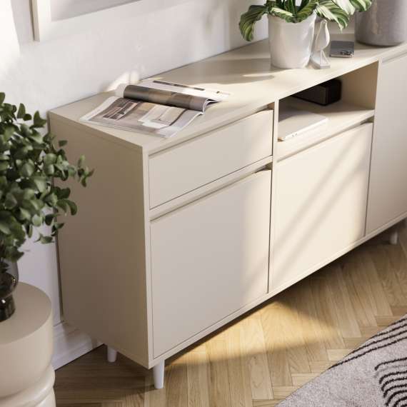 Skjenk Fenris 150-180x79 cm - Flere farger - 3 dører - Høy - med ben