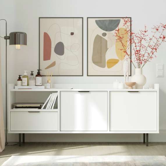 Tv-benk Sigi 150-180x62 cm - med ben -  Velg farge og bredde selv