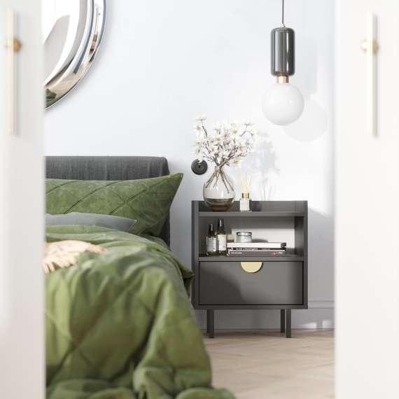 Nattbord Sigi 30-70x62 cm - med ben - Velg farge og bredde selv