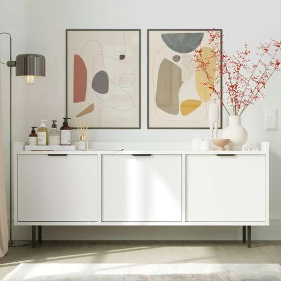 Tv-benk Sigi 150-180x62 cm - med ben -  3 dører