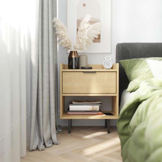 Nattbord Sigi 30-70x62 cm - med ben - Velg farge og bredde selv