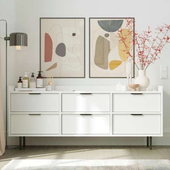 Sigi tv-benk 150-180x62 cm - med ben -  6 skuffer - Mange farger