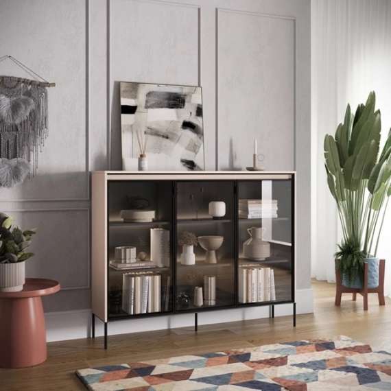 Skjenk Trend 150x118 cm - metallben - Glassdører - Beige