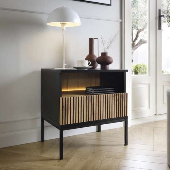 Nattbord Sento 54x56 cm - med ben