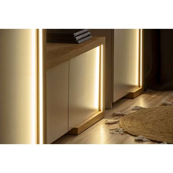 Skjenk Dasar 125x129 cm - 4 dører - Led lys