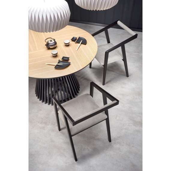 Spisebord Miyaki Ø120 cm - eik - rundt