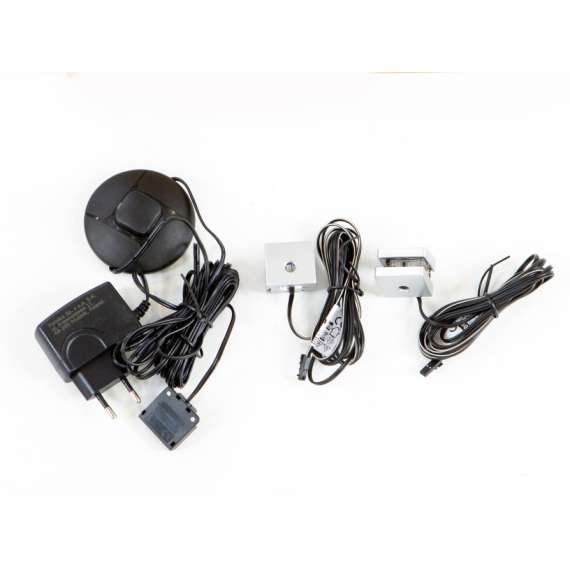 Vitrineskap Hayato 95x159 cm - picea - svart matt